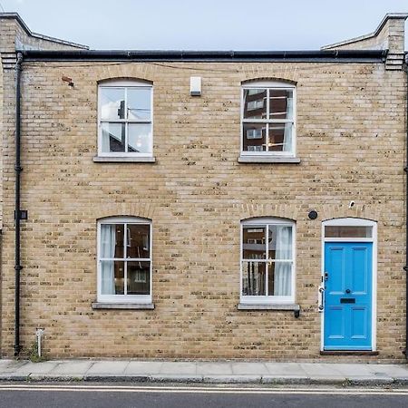 House 10 Mins To Tower Bridge Hot Tub & Parking Villa Londen Buitenkant foto