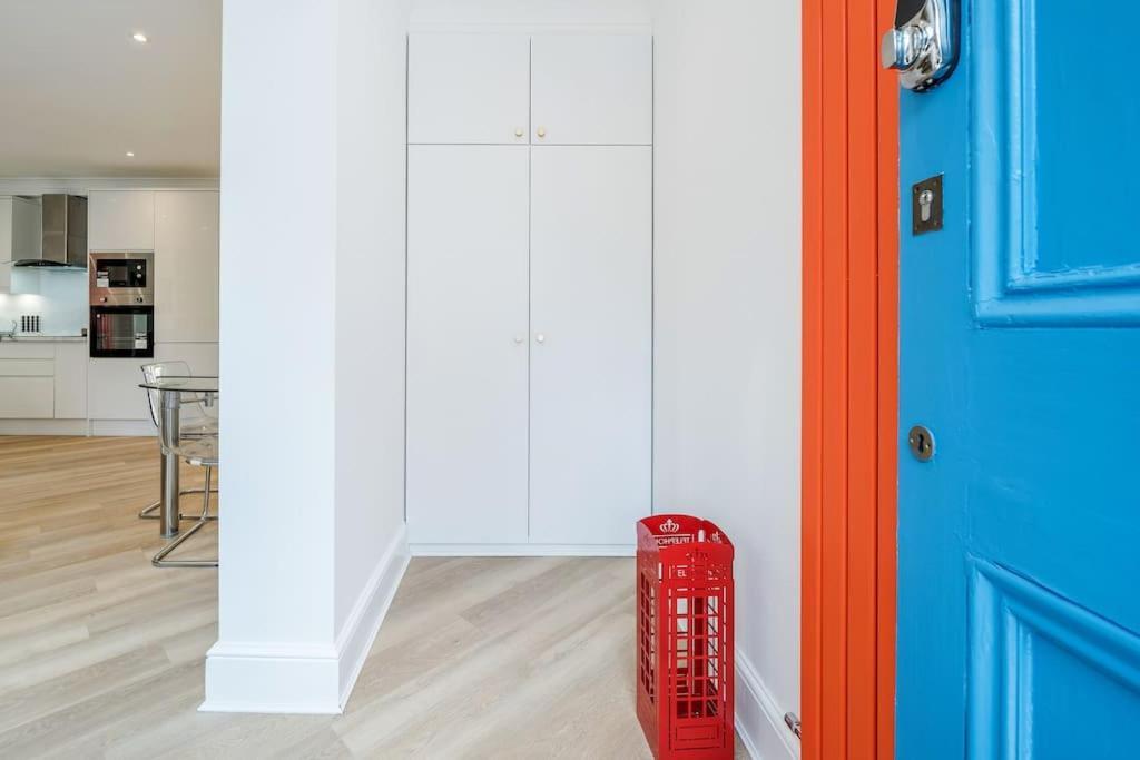 House 10 Mins To Tower Bridge Hot Tub & Parking Villa Londen Buitenkant foto