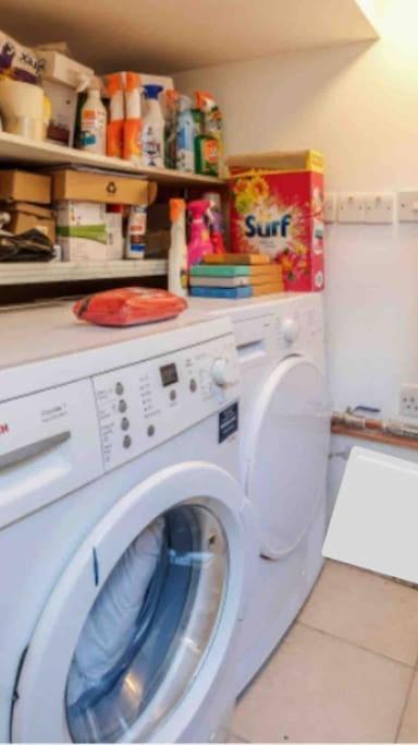 House 10 Mins To Tower Bridge Hot Tub & Parking Villa Londen Buitenkant foto